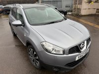 NISSAN QASHQAI+2