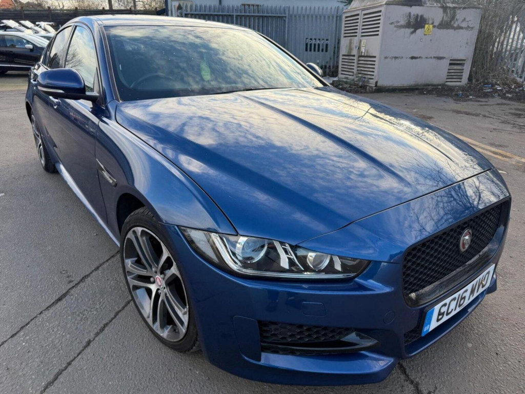 2016 Jaguar XE
